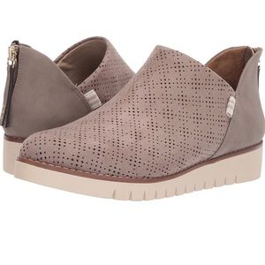 Dr Scholl’s loafers slips ons